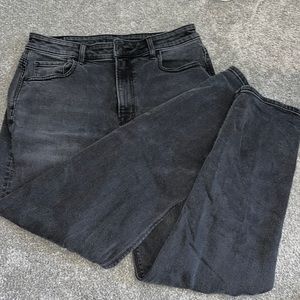American Eagle size 8 jeans
